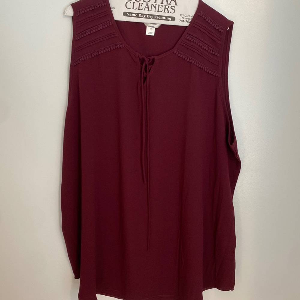 EJ BANKS tank top